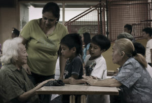 Brillante Mendoza Lola