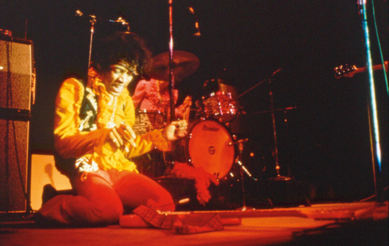 Jimi Plays Monterey