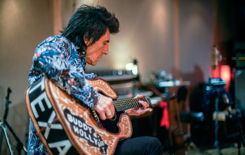 Ronnie Wood: Somebody Up There Likes Me