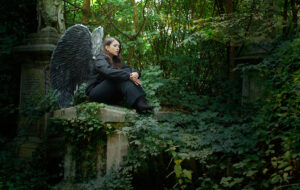 ANGELS IN NOTTING HILL