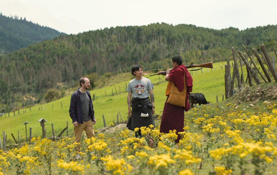 Was will der Lama mit dem Gewehr? / The Monk and the Gun